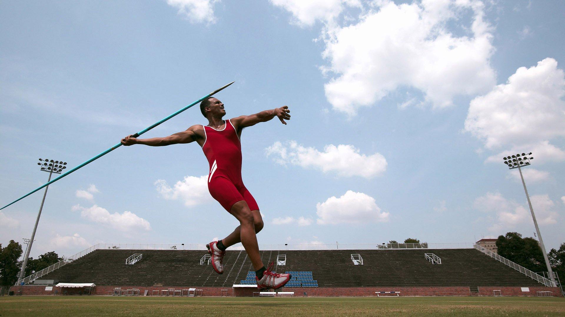 体育教育助力青少年全面发展，校园体育课程改革成效显著